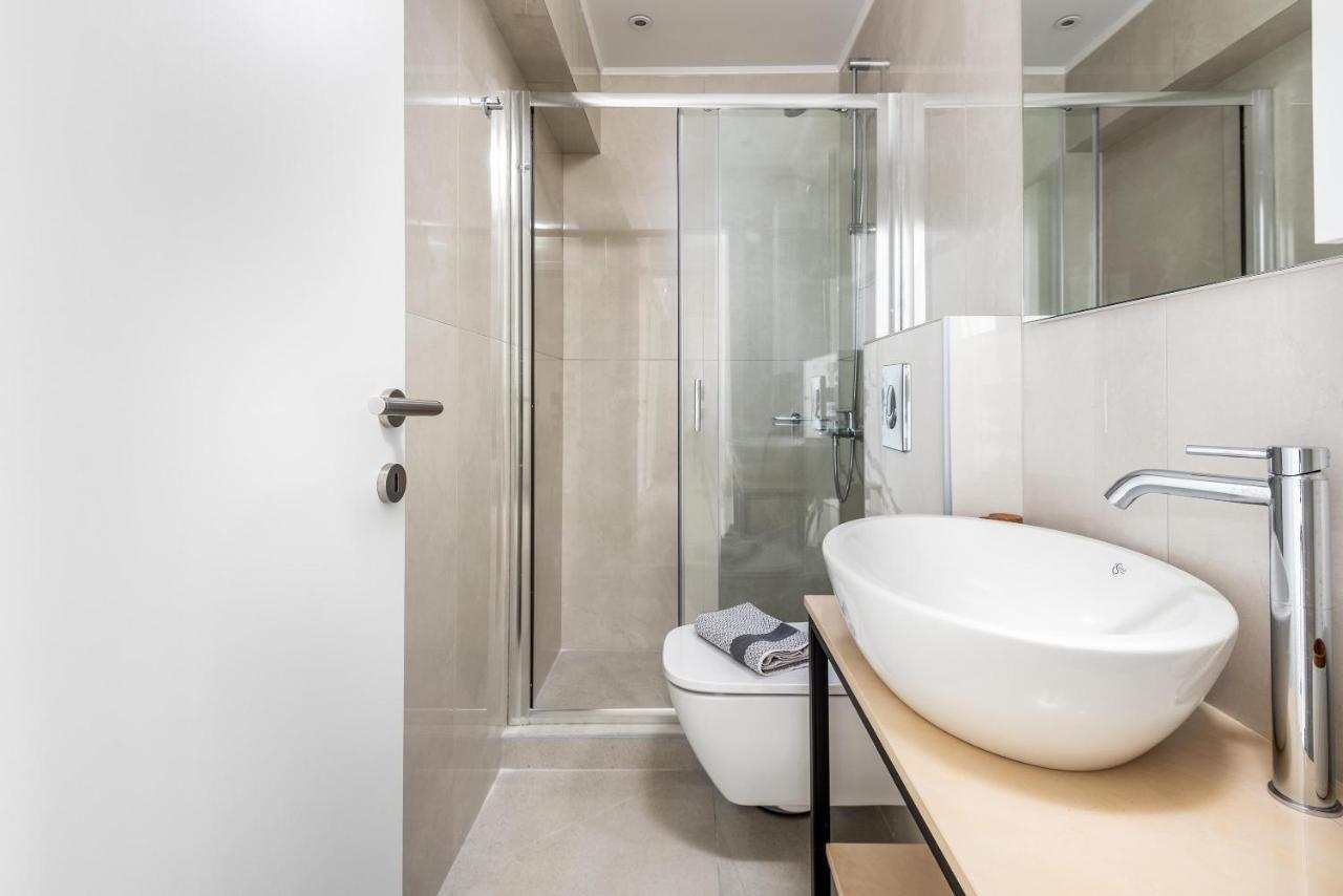 Rhodes Retreat & Getaway Apartments Rhodes City ภายนอก รูปภาพ