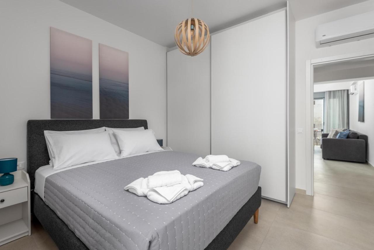 Rhodes Retreat & Getaway Apartments Rhodes City ภายนอก รูปภาพ